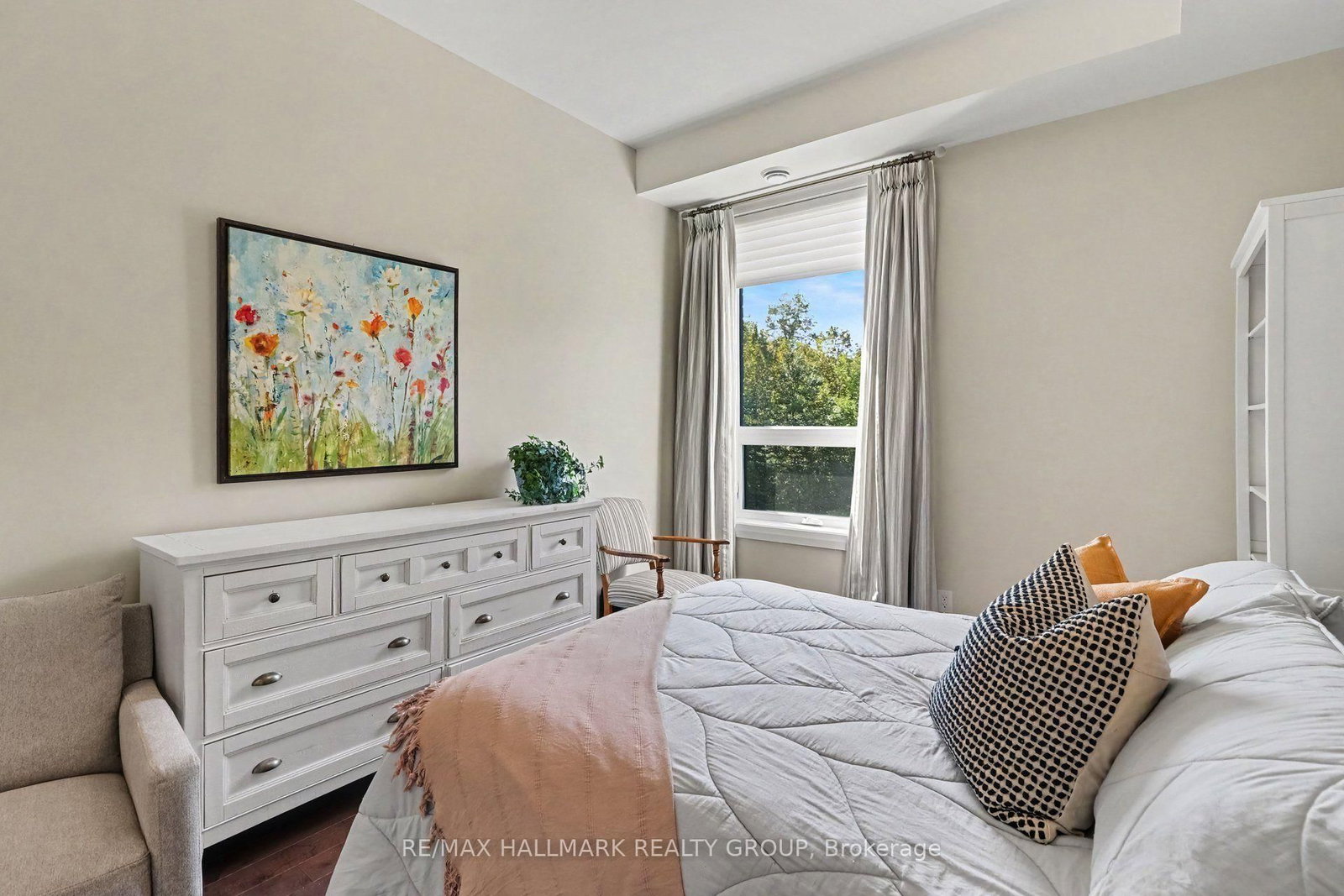110 Cortile Private • #202 • Ottawa, ON photo 20