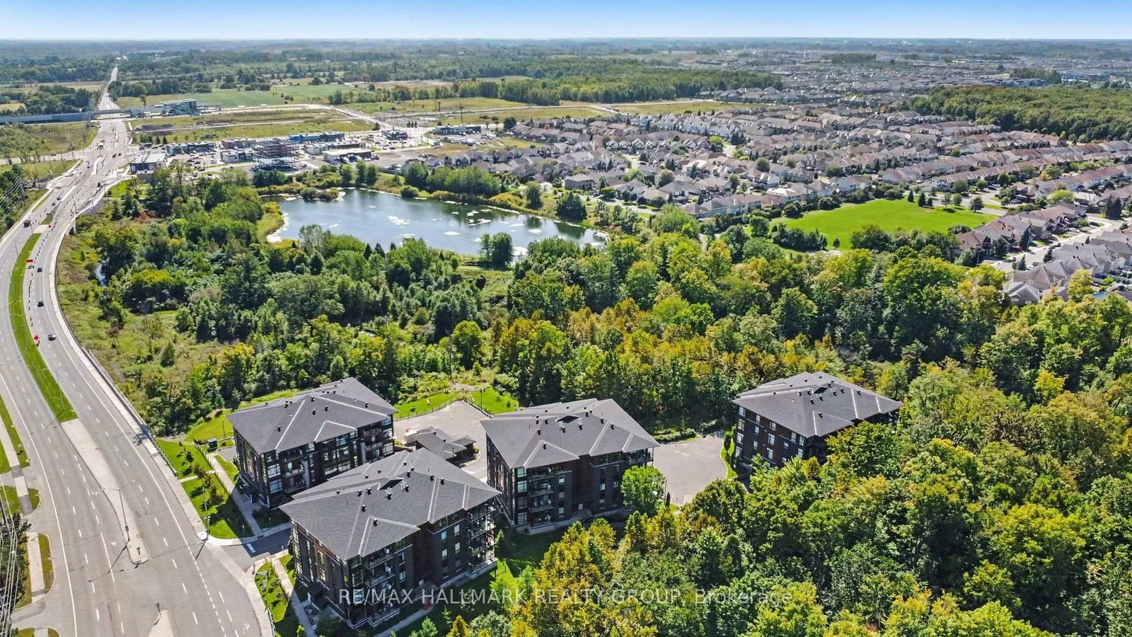 110 Cortile Private • #202 • Ottawa, ON photo 29