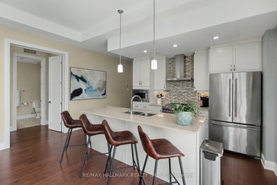 110 Cortile Private • #202 • Ottawa, ON photo 8