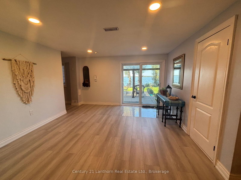 Lower Unit - 3 Solmes Street