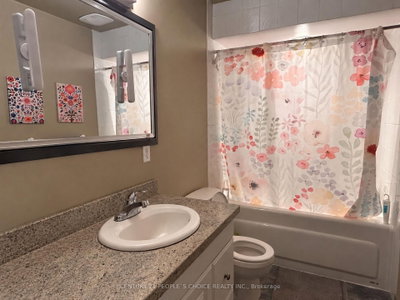 899 Stone Church Road E • #4 • Hamilton, ON photo 7