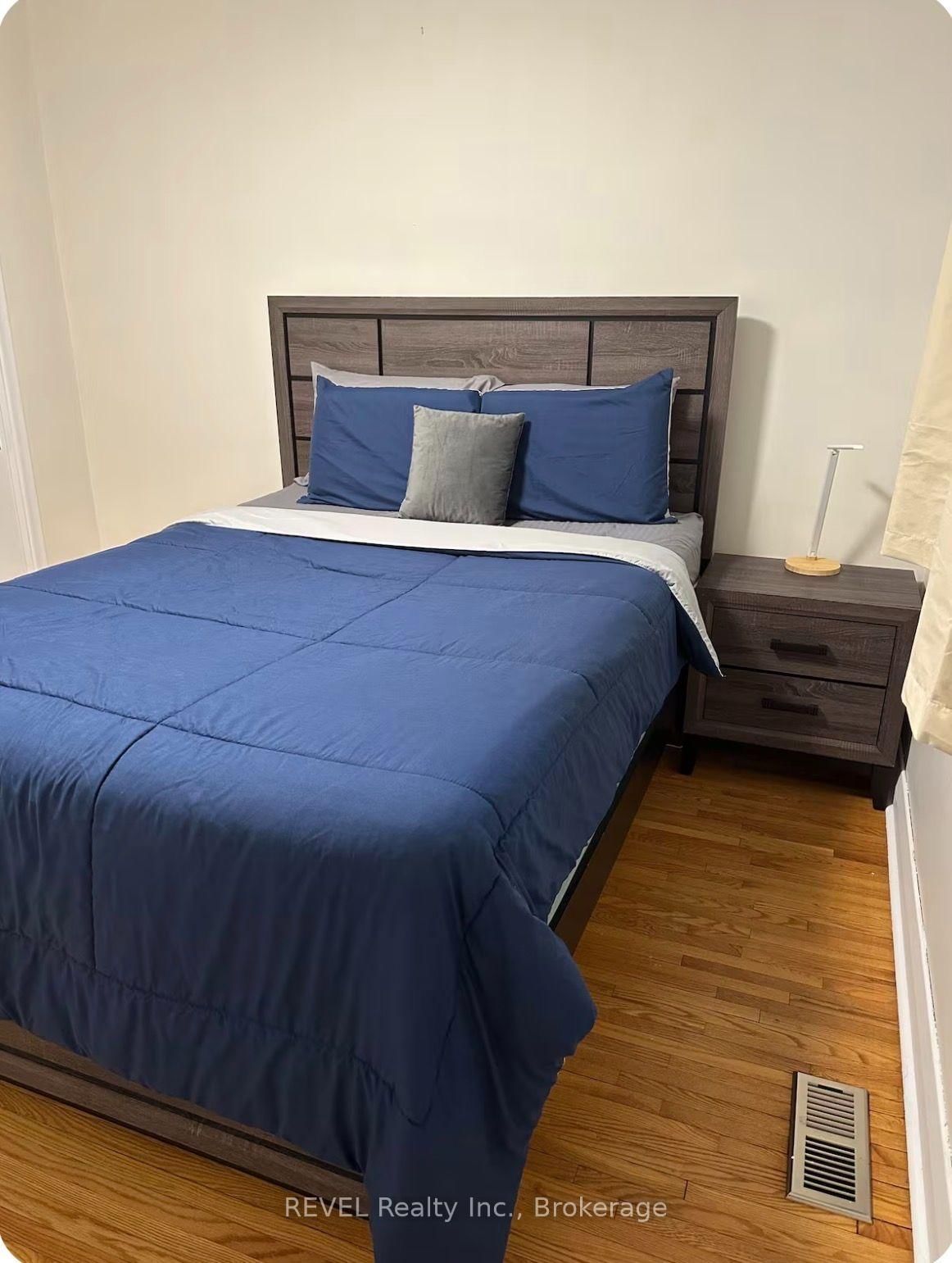 Main - 6042 Stevens Street, Niagara Falls 4