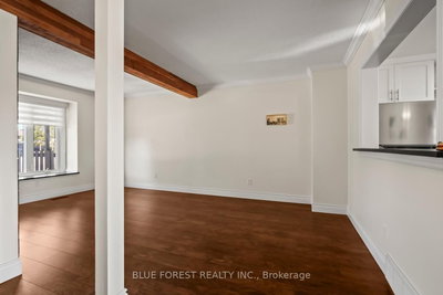 25 ERICA Crescent • #16 • London South, ON photo 5