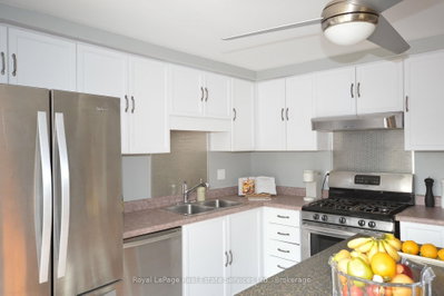 303 Grand Ridge Drive • Cambridge, ON photo 9