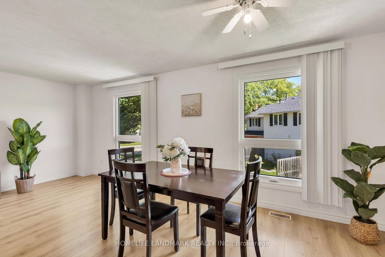 427 KEATS Way • #2 • Waterloo, ON photo 11