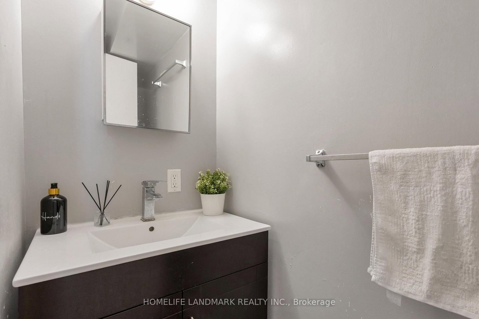 427 KEATS Way • #2 • Waterloo, ON photo 20