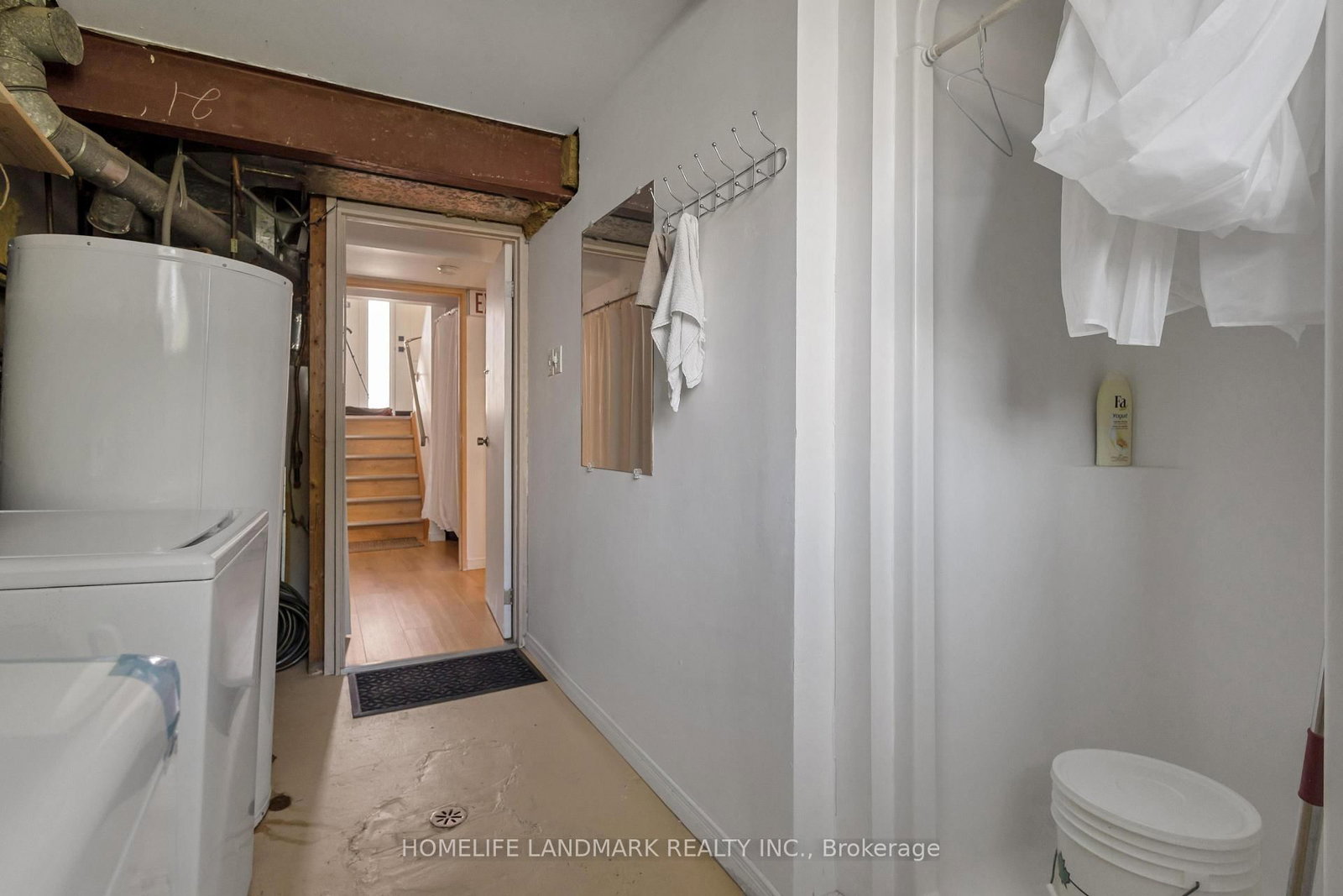 427 KEATS Way • #2 • Waterloo, ON photo 23