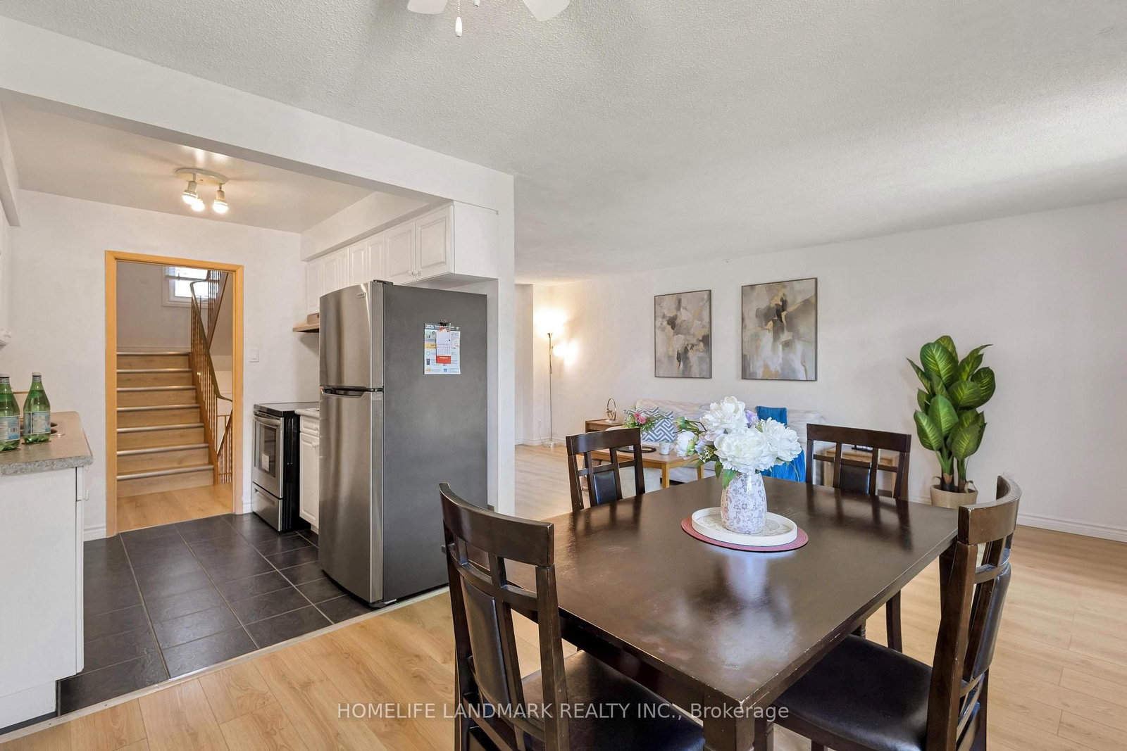 427 KEATS Way • #2 • Waterloo, ON photo 8