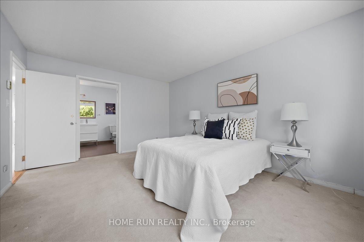 685 FARMINGTON Avenue • Ottawa, ON photo 24