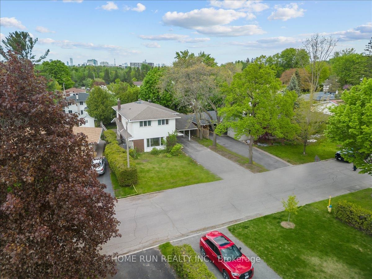 685 FARMINGTON Avenue • Ottawa, ON photo 34