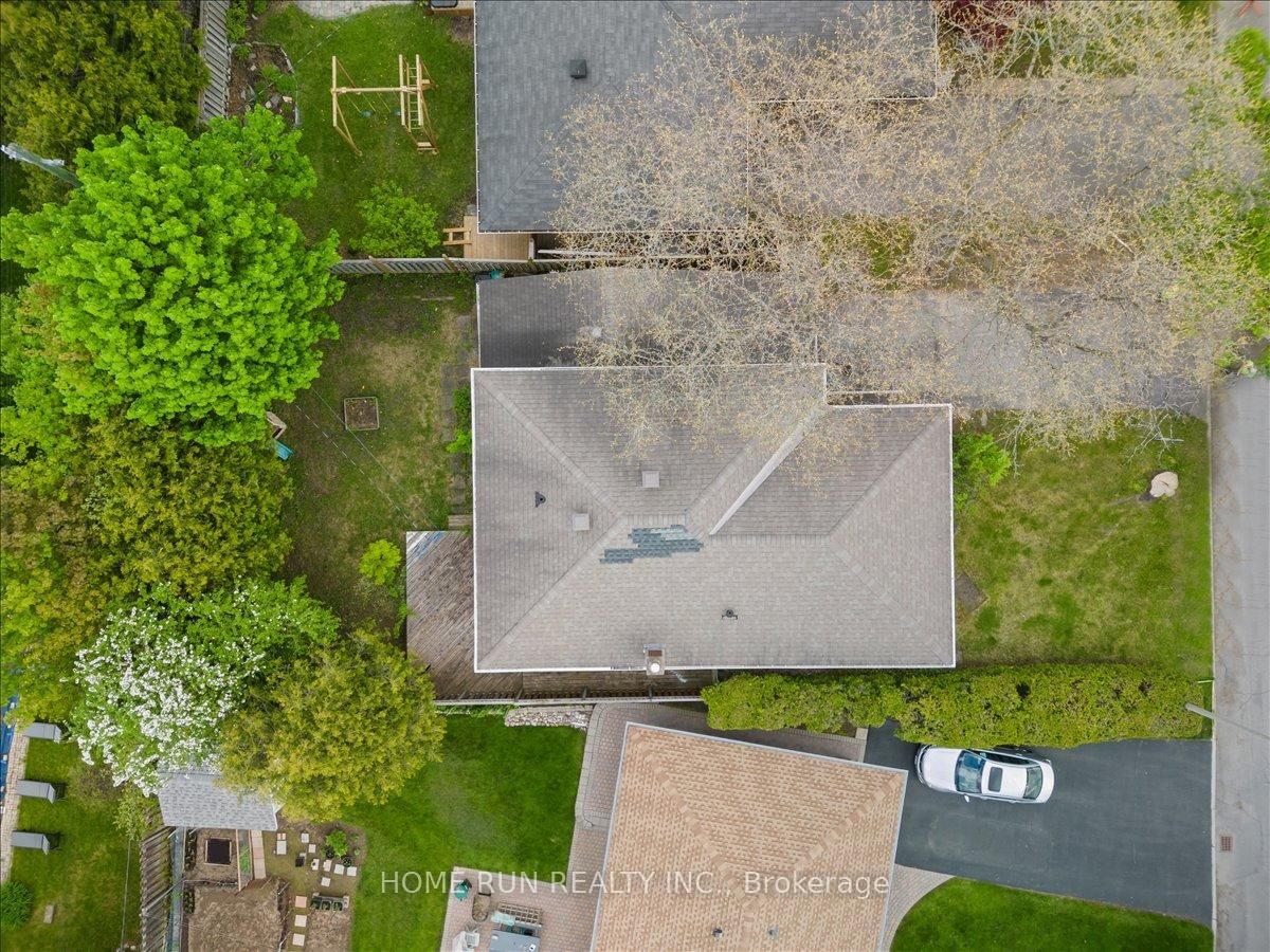 685 FARMINGTON Avenue • Ottawa, ON photo 36