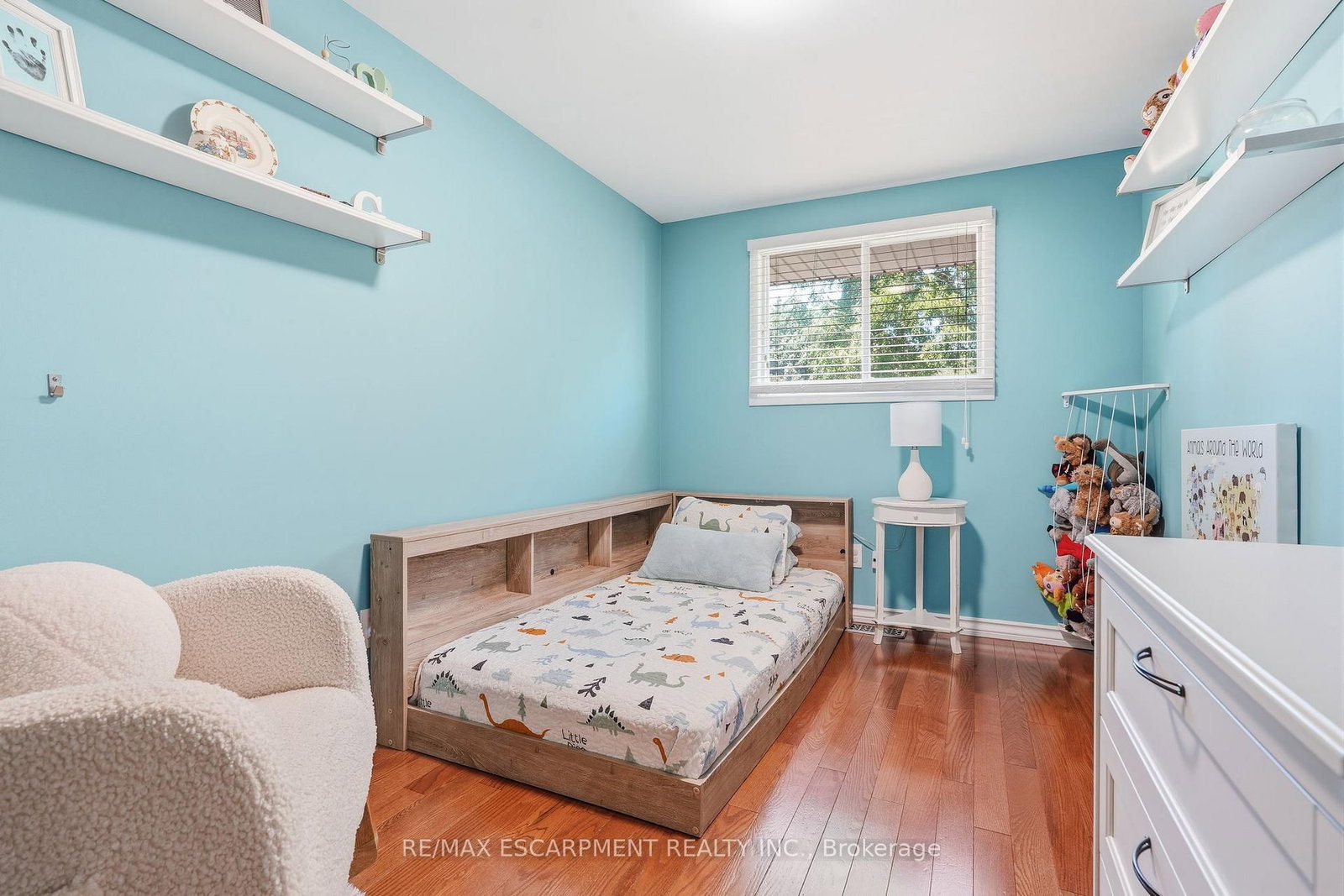 3 Glengrove Avenue • Grimsby, ON photo 16