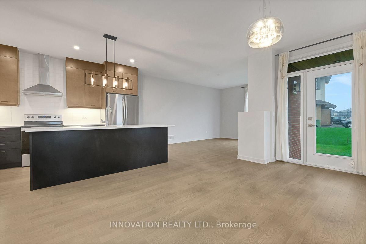 747 ACAI Way • Ottawa, ON photo 16