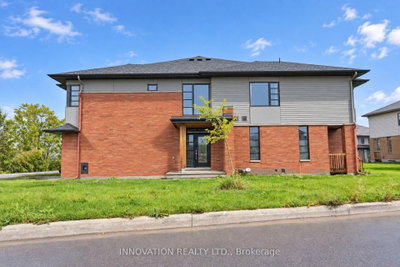 747 ACAI Way • Ottawa, ON photo 3