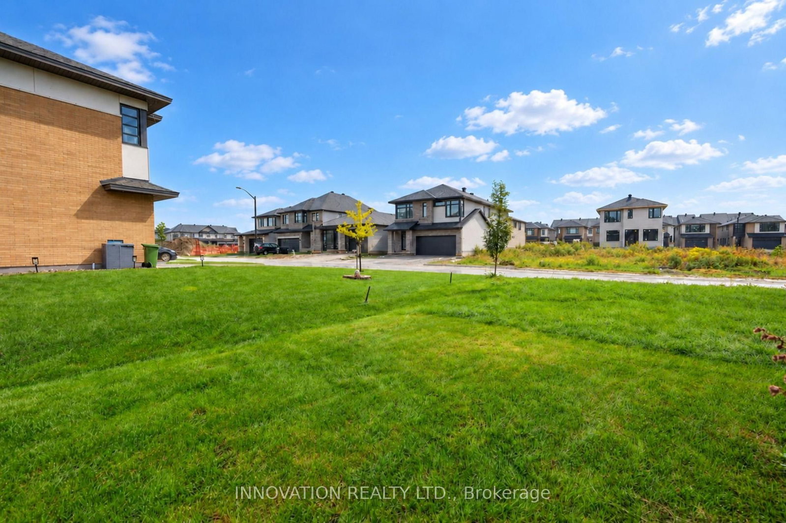 747 ACAI Way • Ottawa, ON photo 50