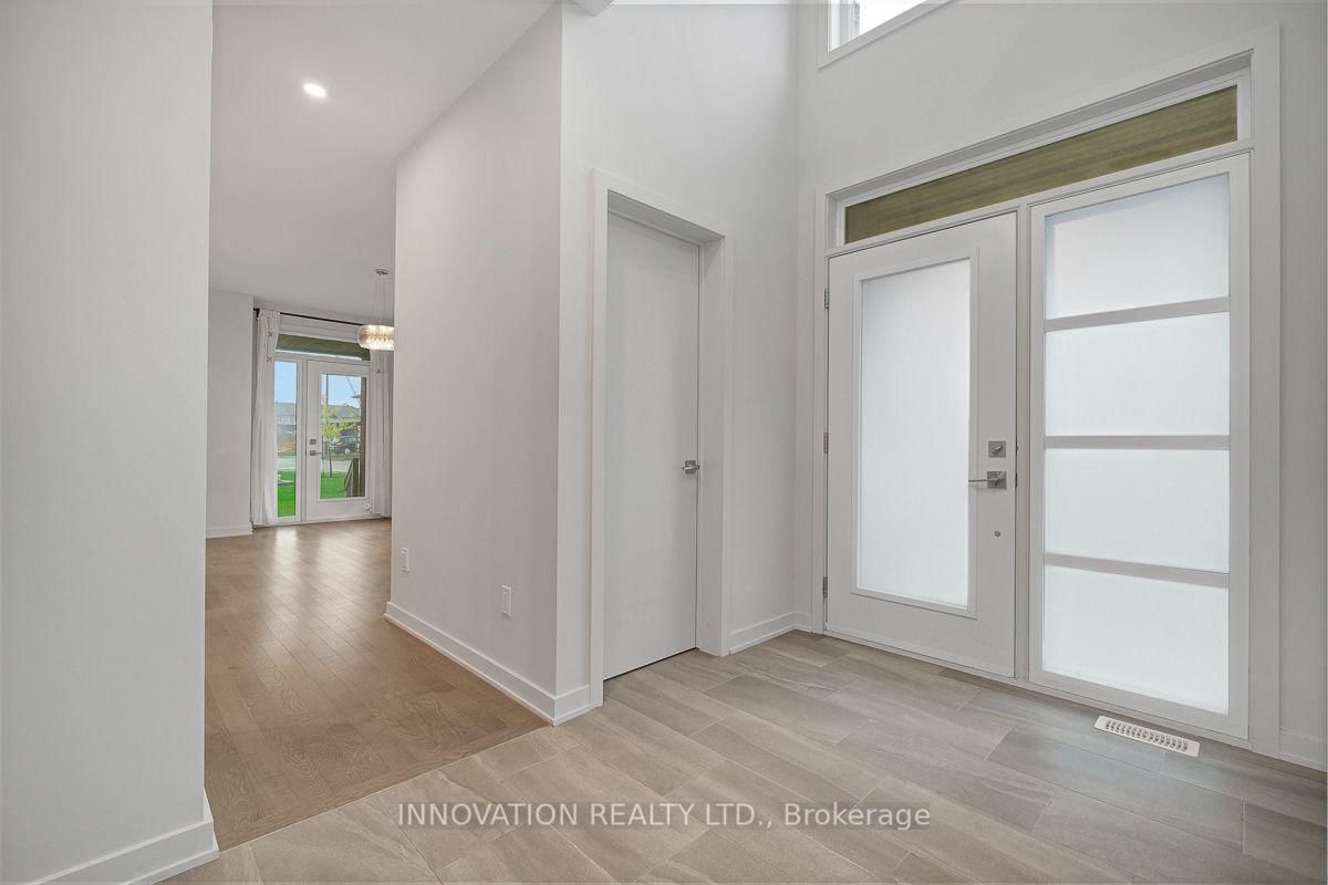 747 ACAI Way • Ottawa, ON photo 6