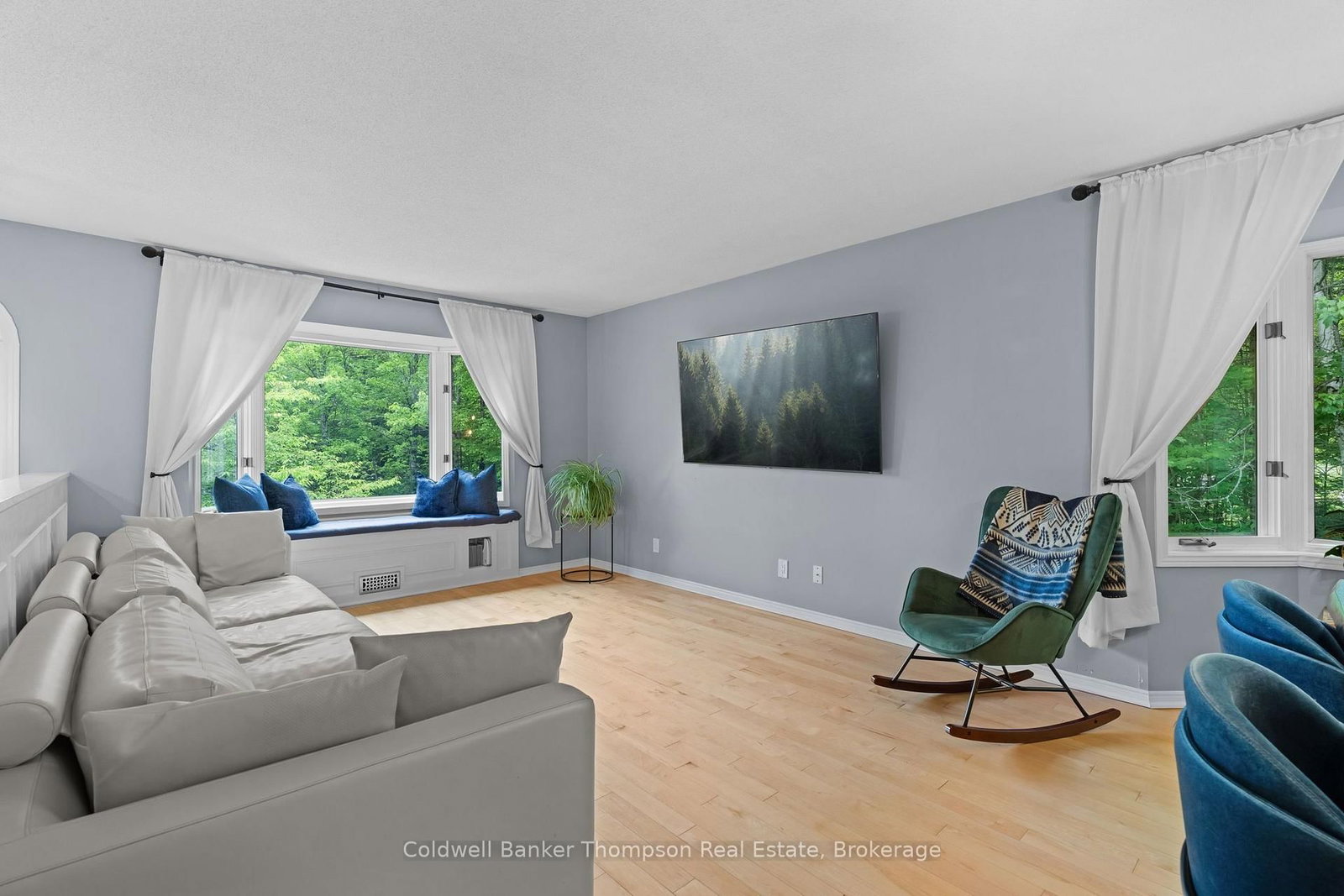 312 Old Aspdin Road • Huntsville, ON photo 6