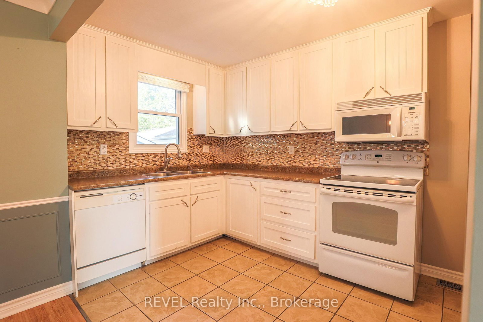 3 Victoria Street • St. Catharines, ON photo 16