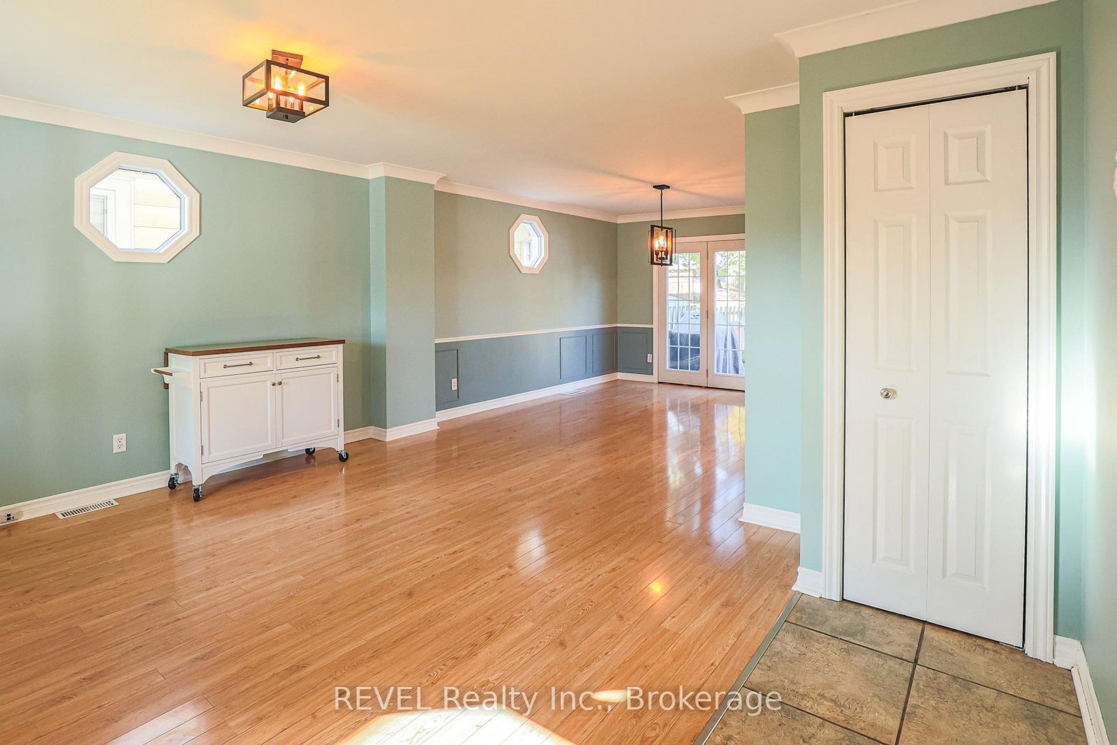3 Victoria Street • St. Catharines, ON photo 9