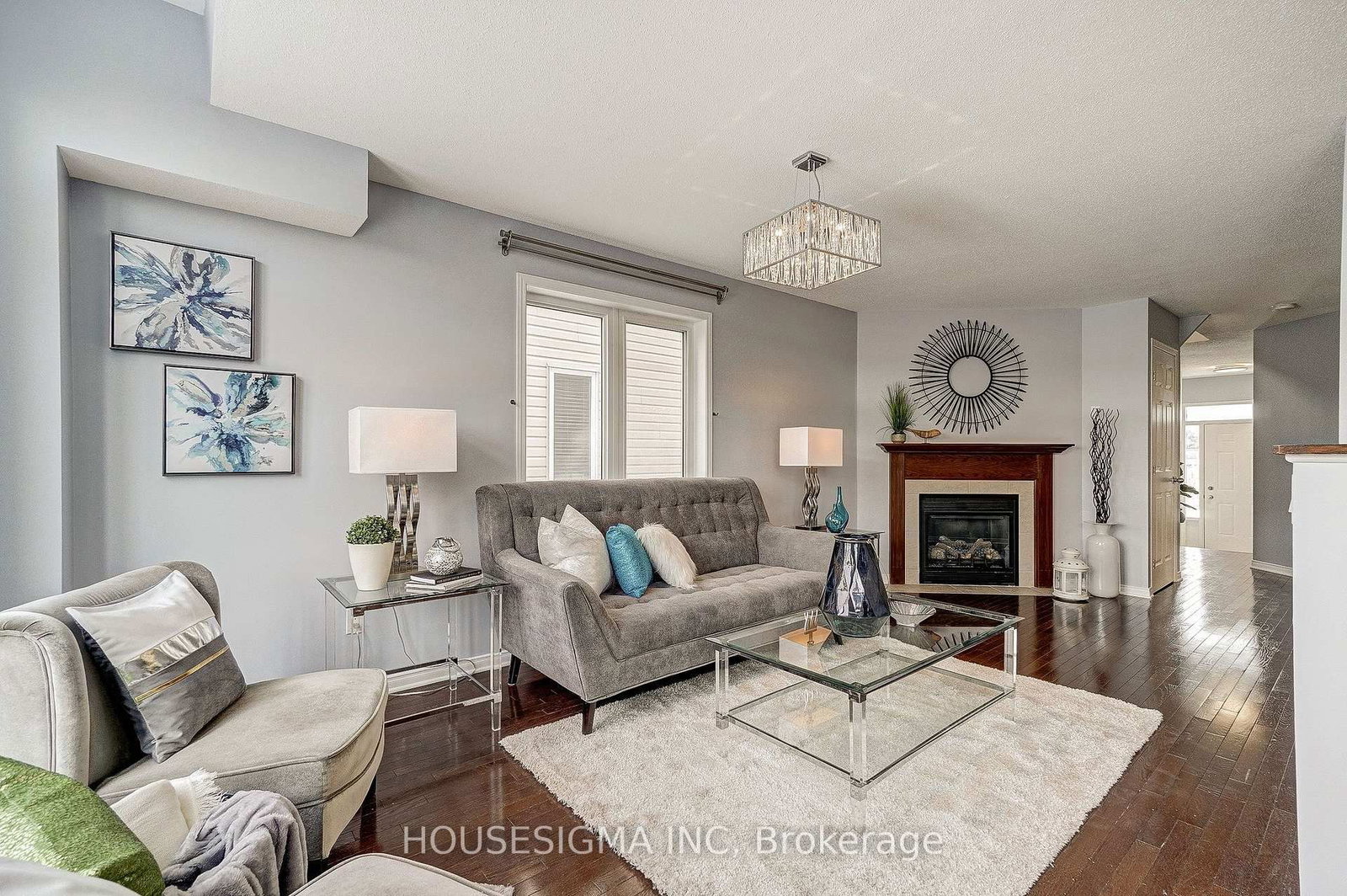 407 Dusk Private • Ottawa, ON photo 6