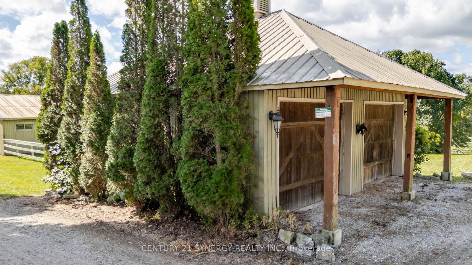 1545 Rideau Ferry Road • Perth, ON photo 6