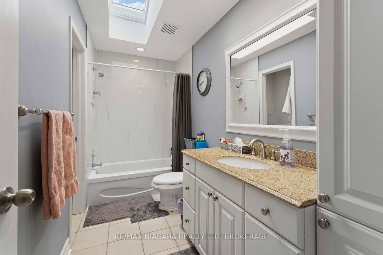 41 Eastwood Drive • Welland, ON photo 15