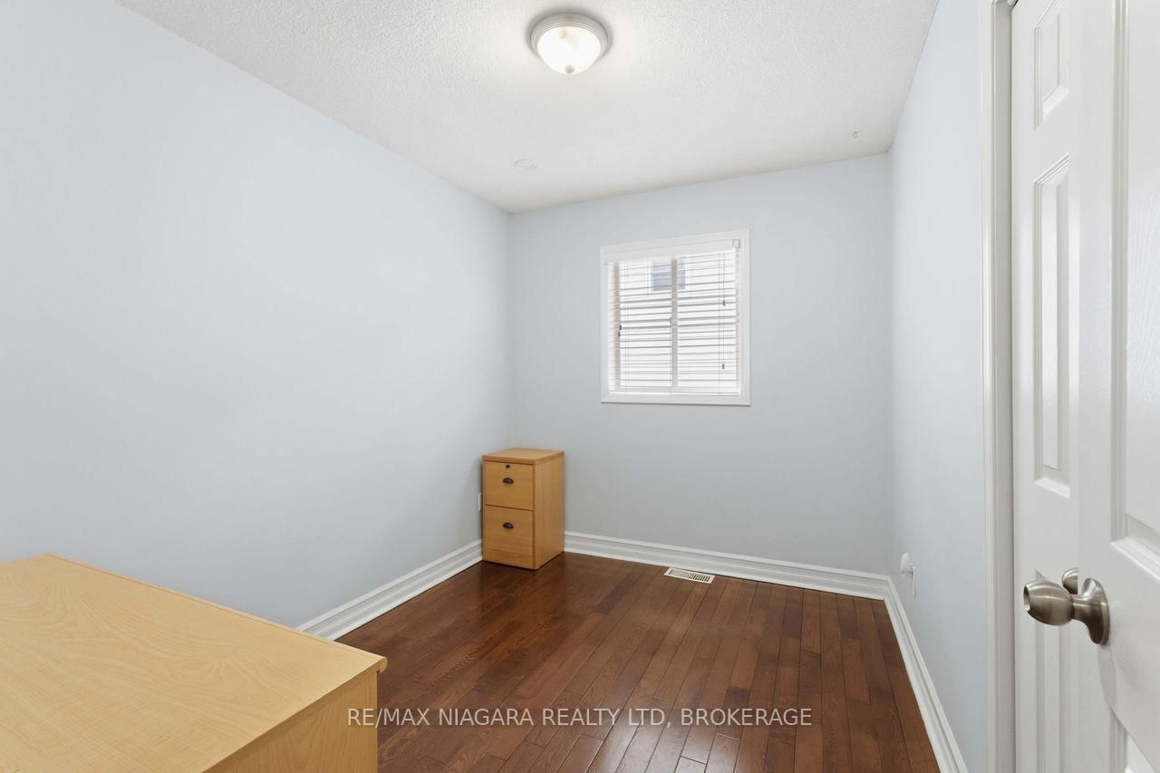 41 Eastwood Drive • Welland, ON photo 24