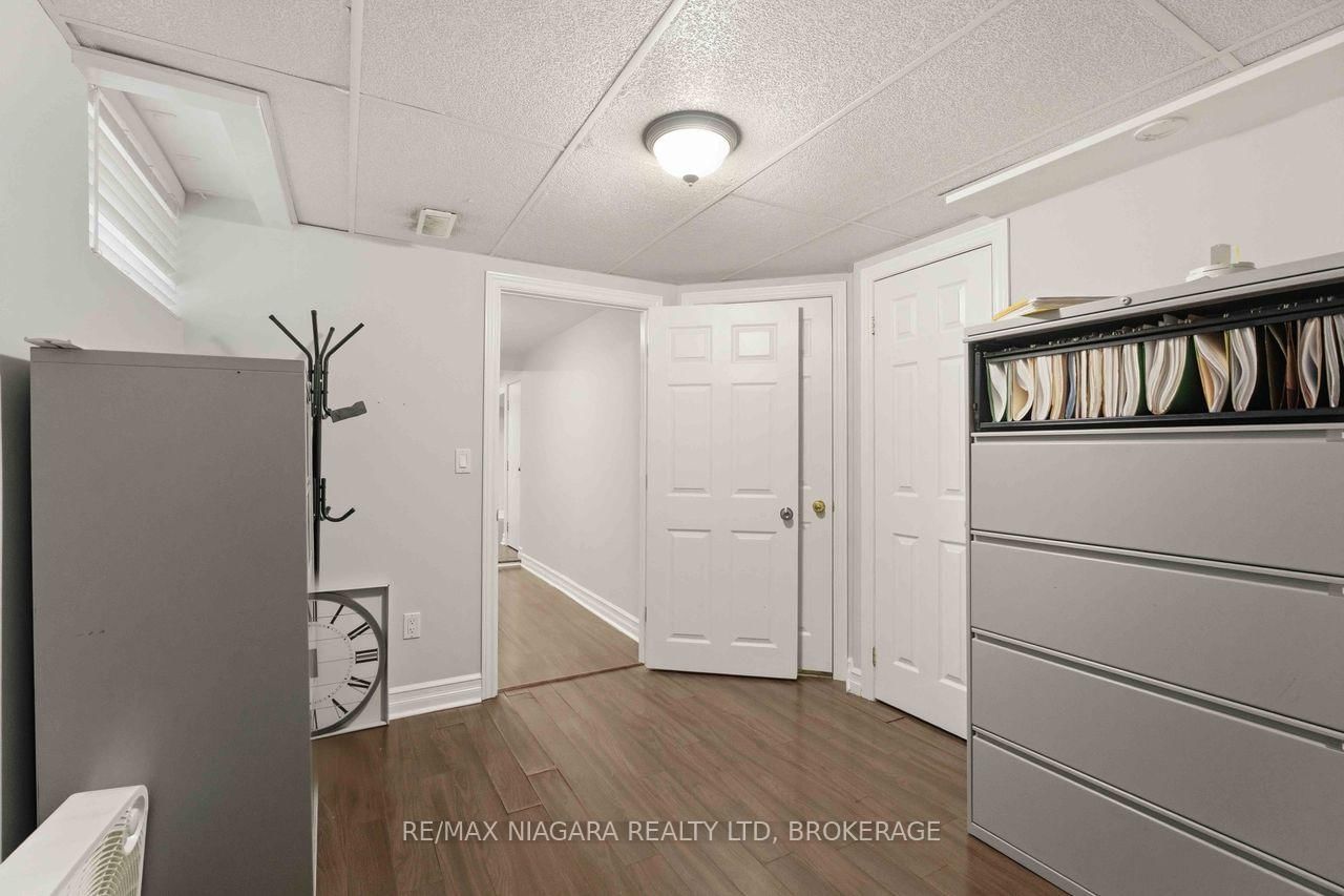 41 Eastwood Drive • Welland, ON photo 28