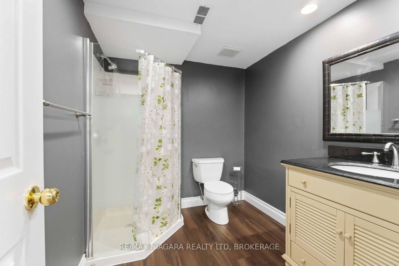 41 Eastwood Drive • Welland, ON photo 35