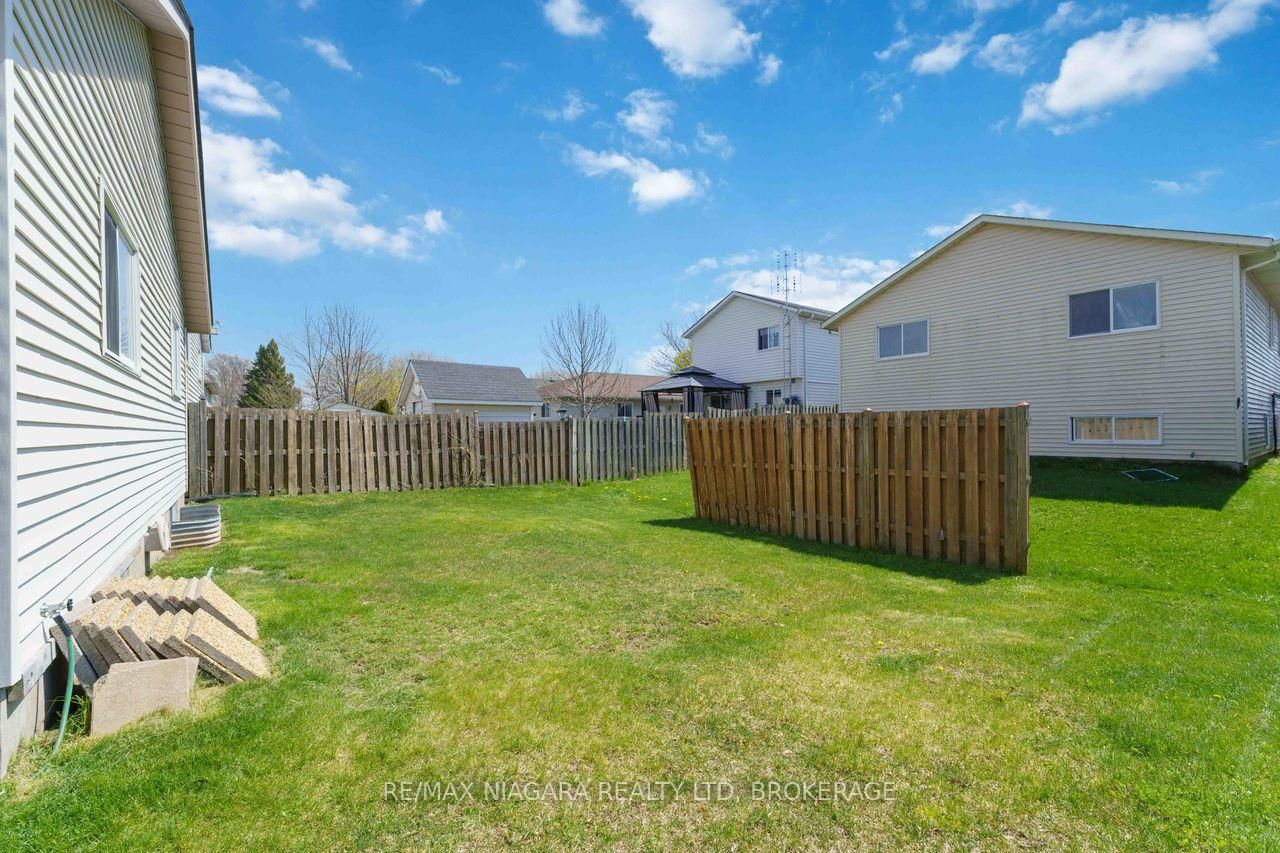 41 Eastwood Drive • Welland, ON photo 39