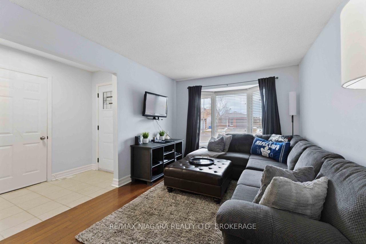 41 Eastwood Drive • Welland, ON photo 8