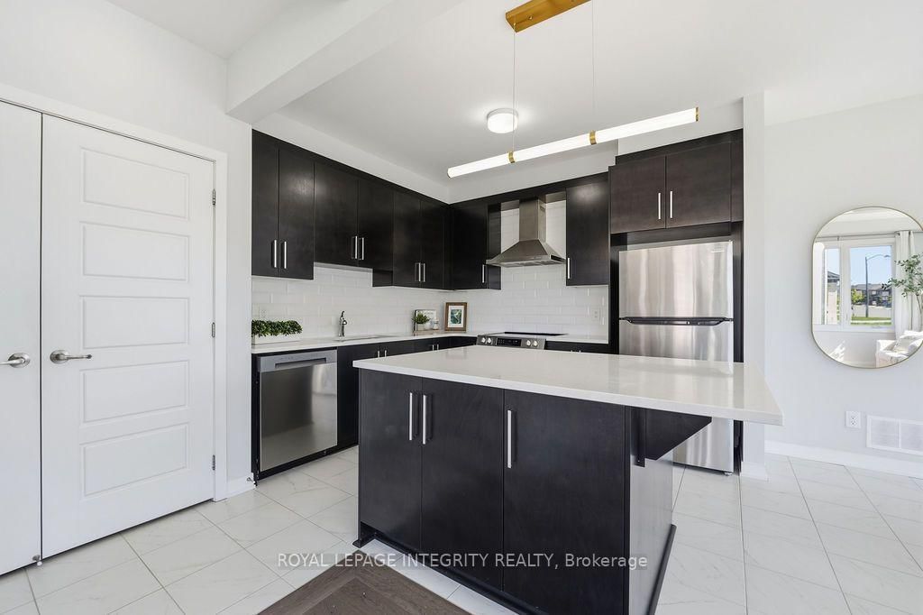 660 Fenwick Way • Ottawa, ON photo 26