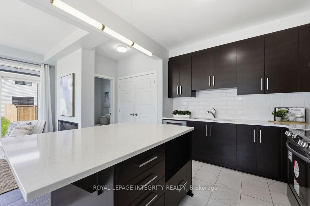 660 Fenwick Way • Ottawa, ON photo 29