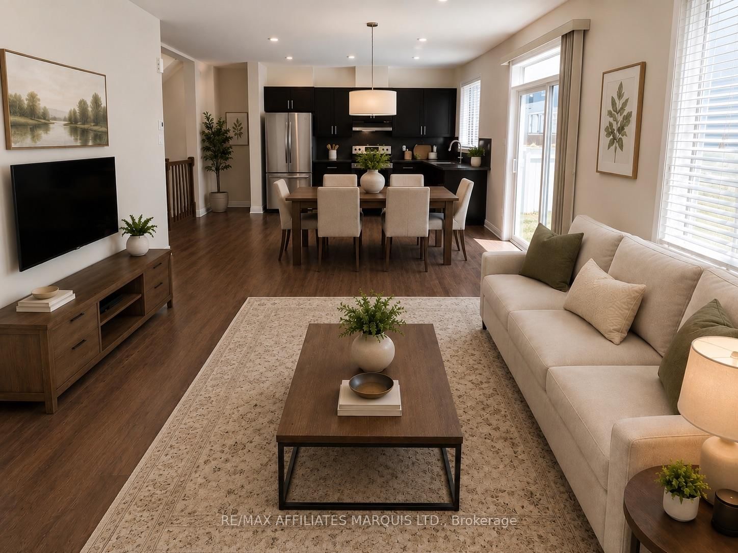526 Sturnidae Street • Ottawa, ON photo 11