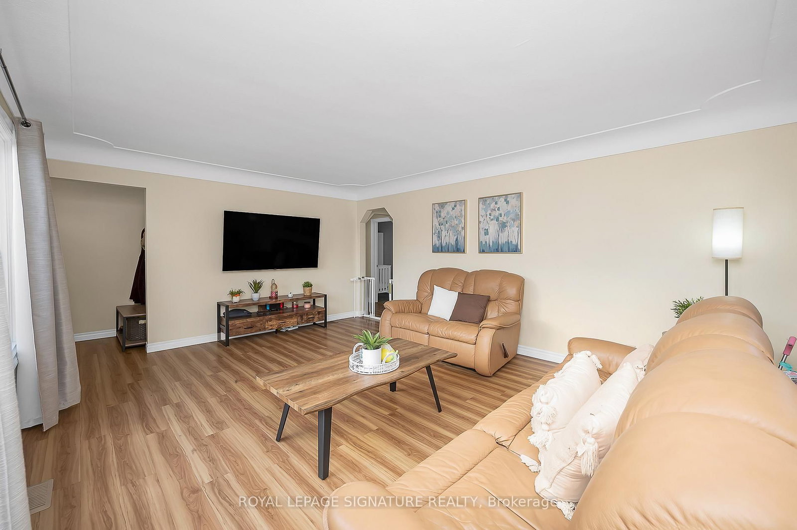 43 Lake Avenue N • Hamilton, ON photo 10