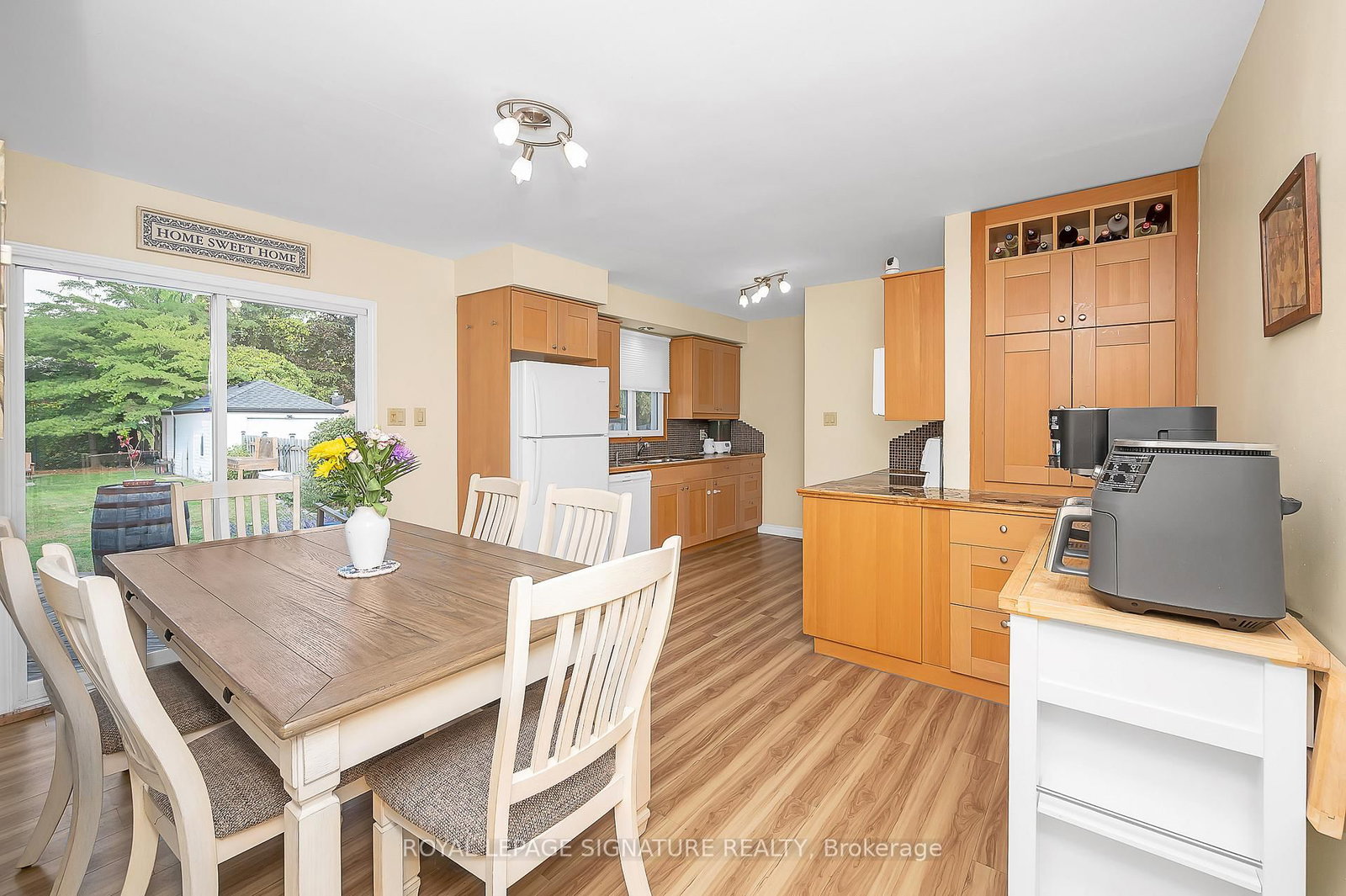 43 Lake Avenue N • Hamilton, ON photo 11