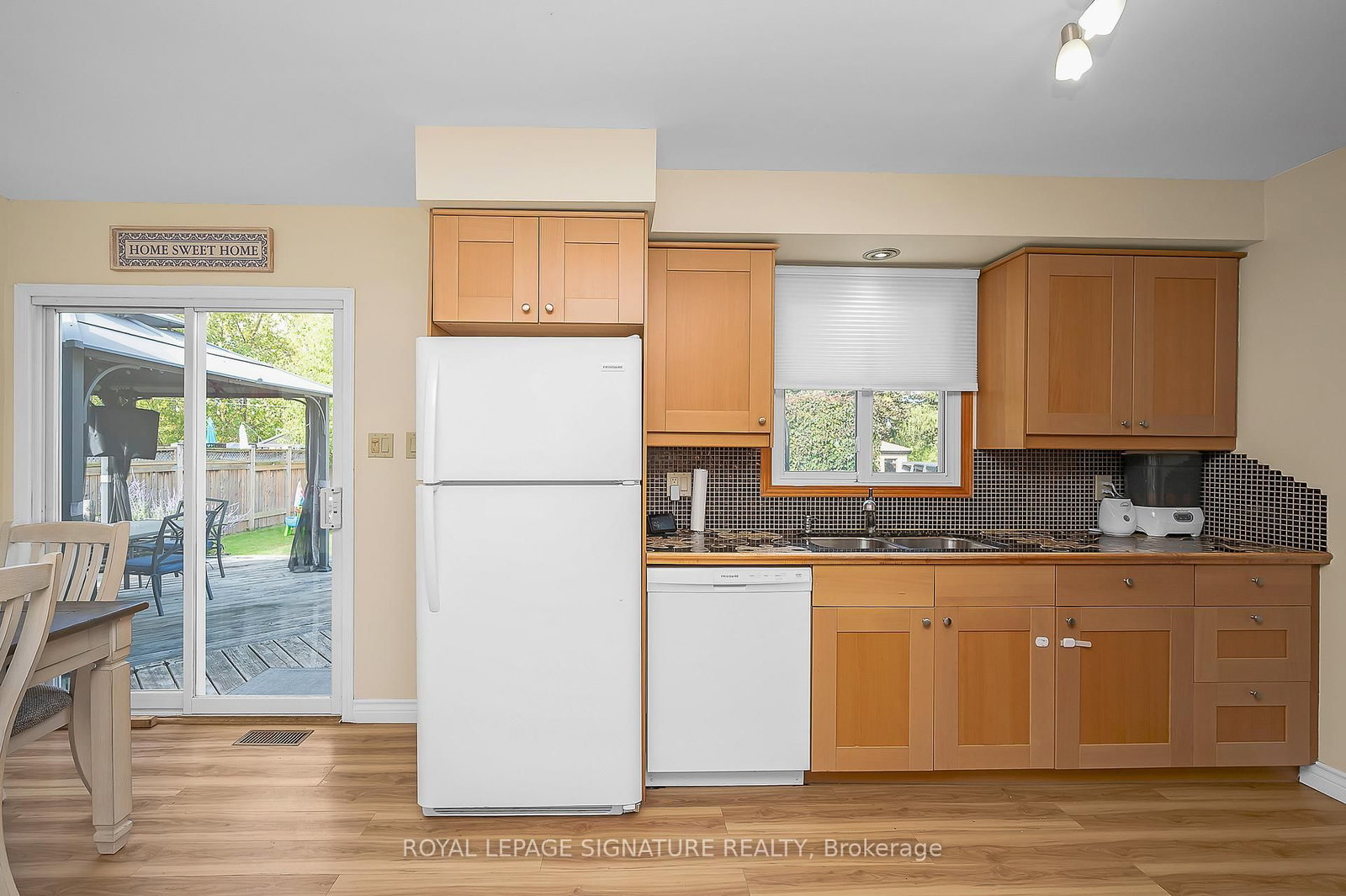 43 Lake Avenue N • Hamilton, ON photo 14