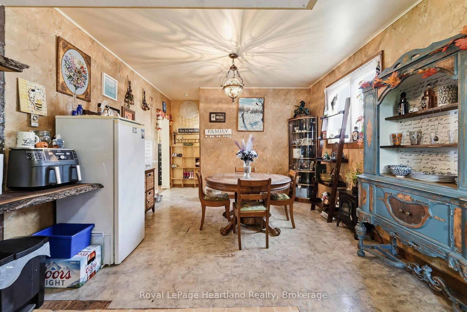 103 James St Street • Central Huron, ON photo 6