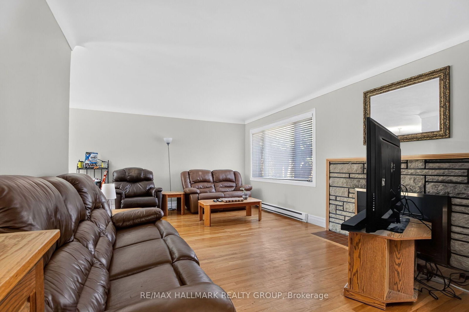 44 Appleford Street • Gloucester, ON photo 10
