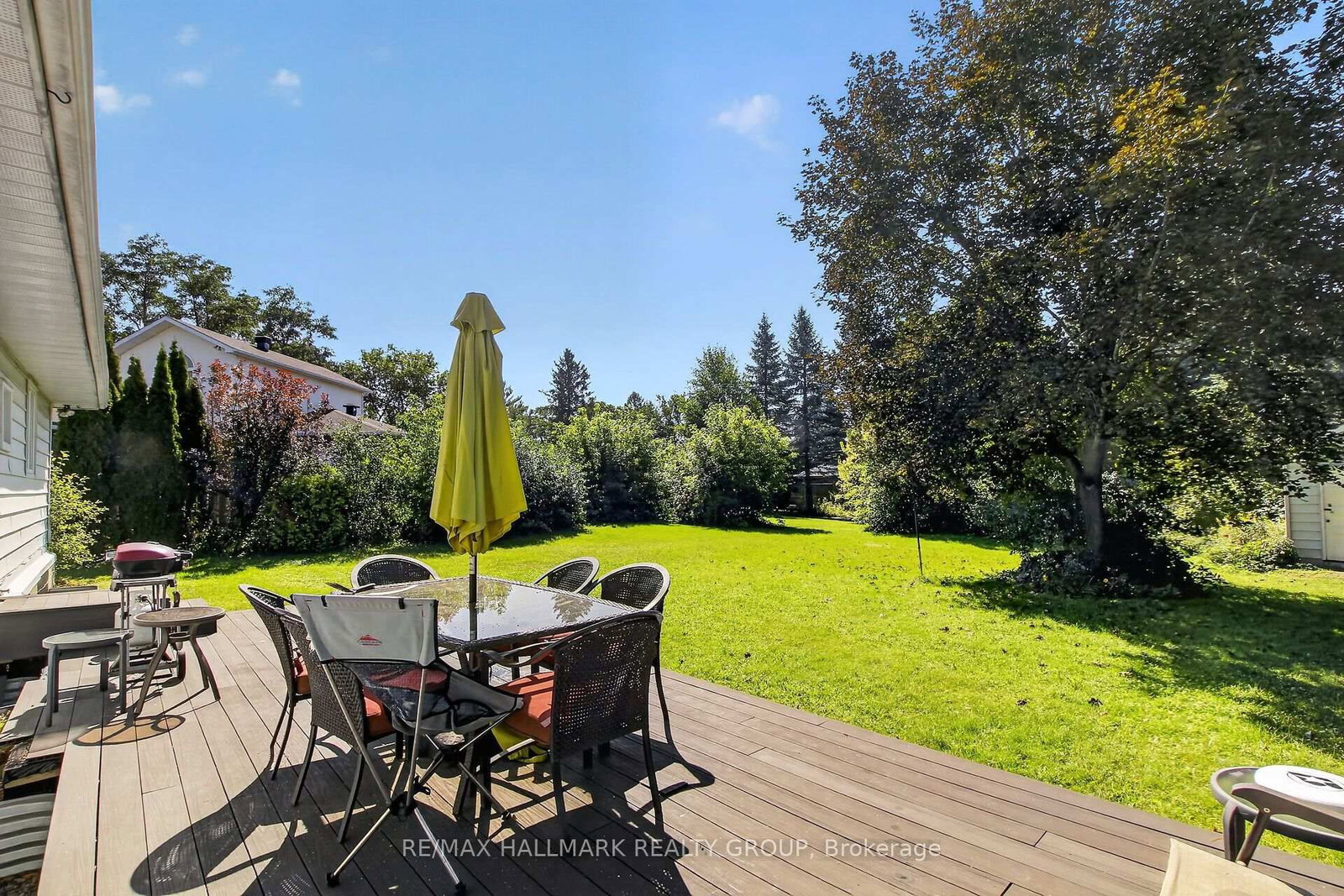 44 Appleford Street • Gloucester, ON photo 32