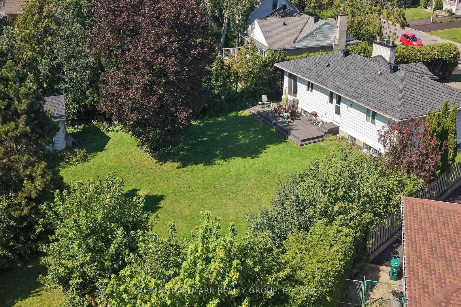 44 Appleford Street • Gloucester, ON photo 36