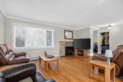 44 Appleford Street • Gloucester, ON photo 9