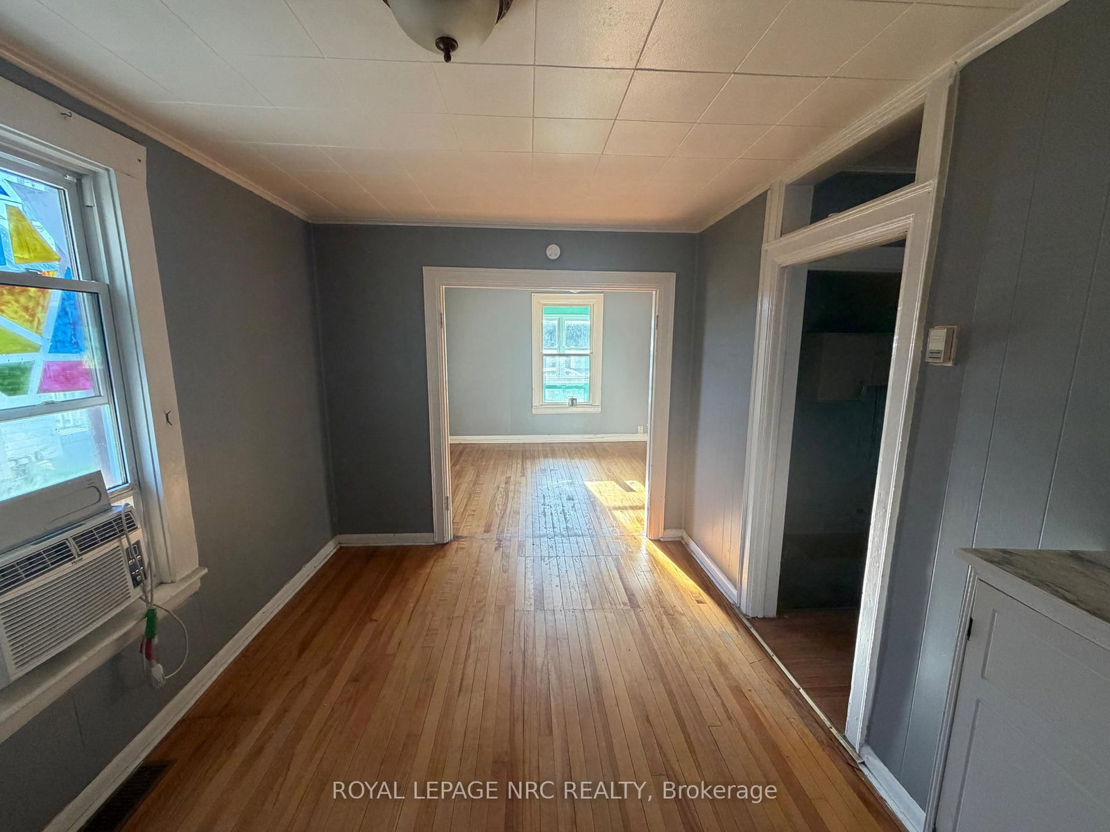 37 Wright Street • Welland, ON photo 9
