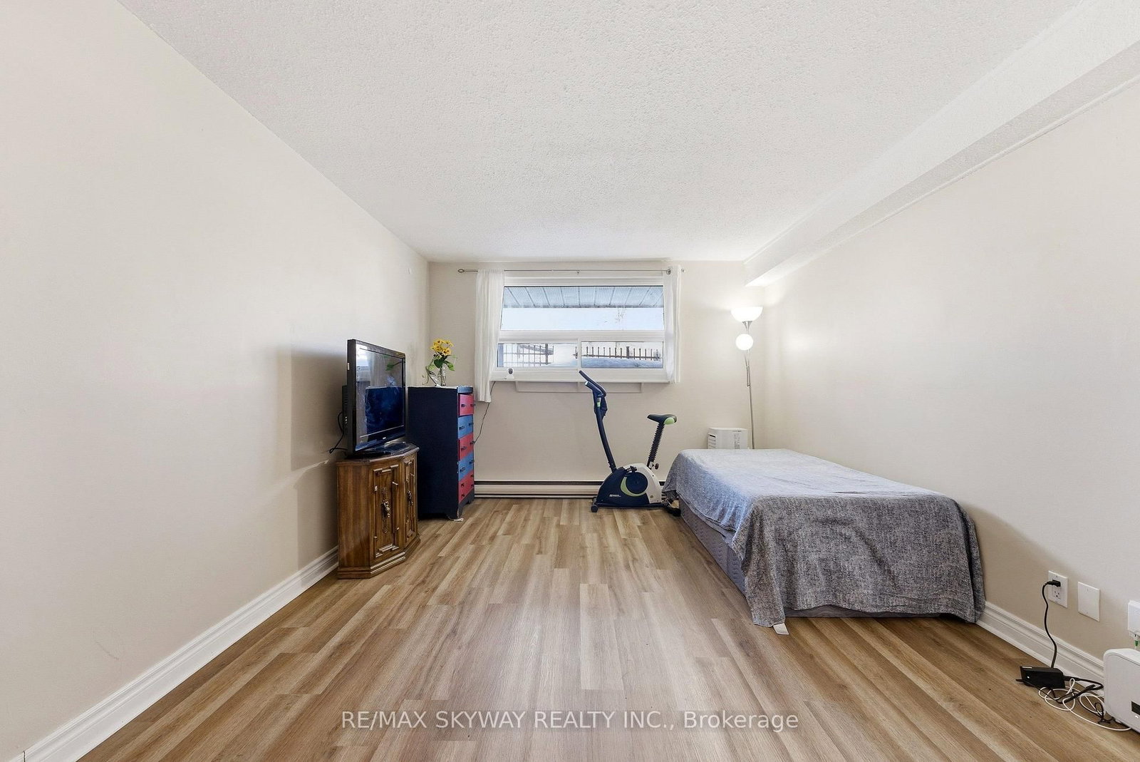 25 College Street E • #103 • Belleville, ON photo 12