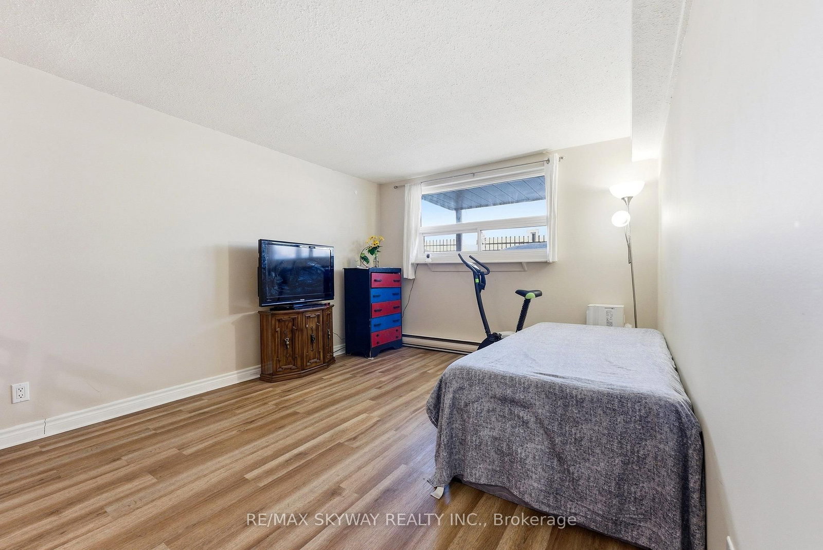 25 College Street E • #103 • Belleville, ON photo 4