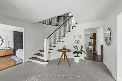 5765 Kelly Marie Drive N • Manotick, ON photo 4