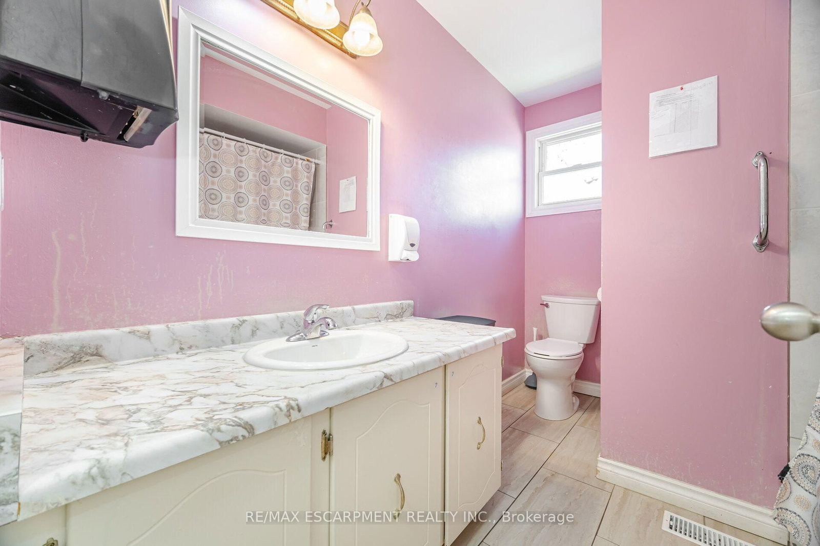 178 Athenia Drive • Hamilton, ON photo 20
