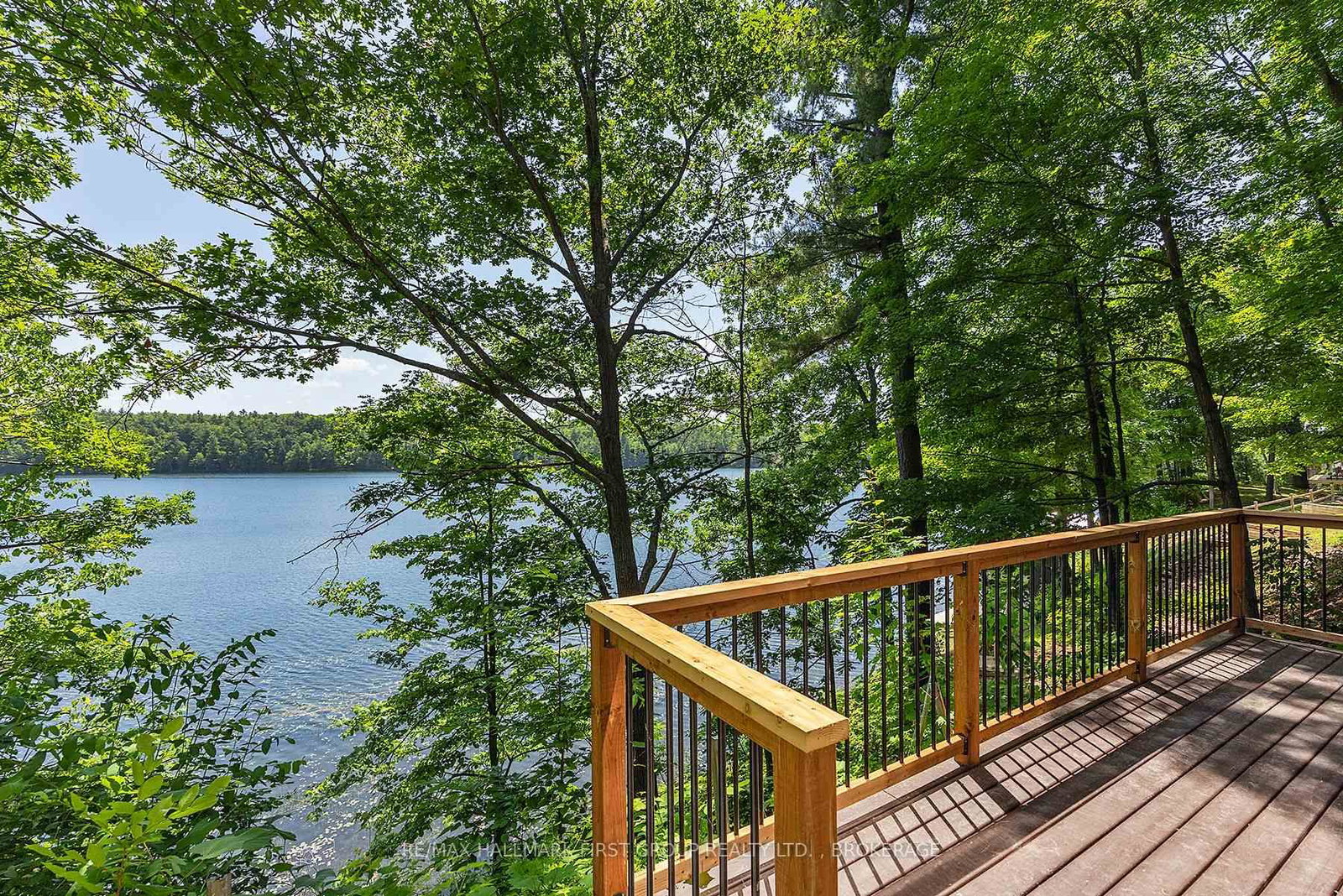 1005 Macdonald Lane • Perth Road, ON photo 10