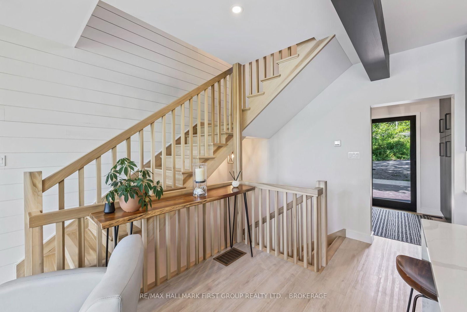 1005 Macdonald Lane • Perth Road, ON photo 20