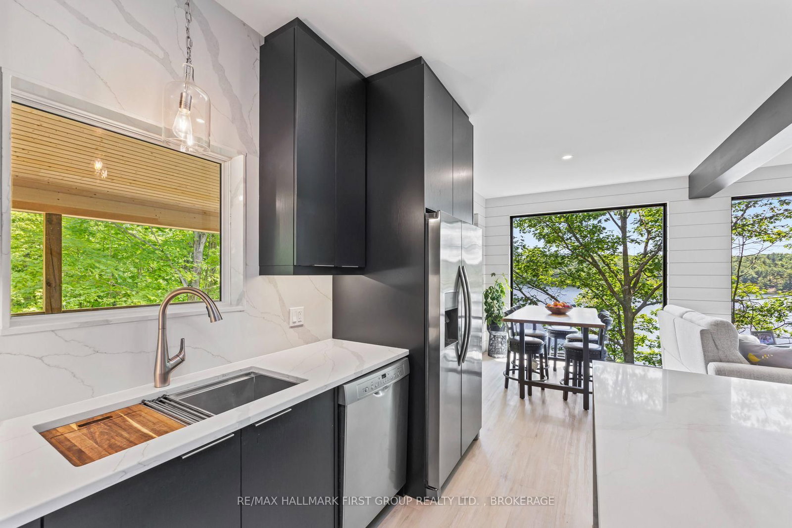 1005 Macdonald Lane • Perth Road, ON photo 21
